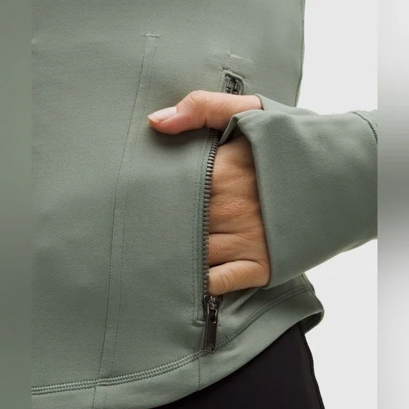 Lululemon Define Mesh-Back Jacket *Nulu - Picture 13 of 16